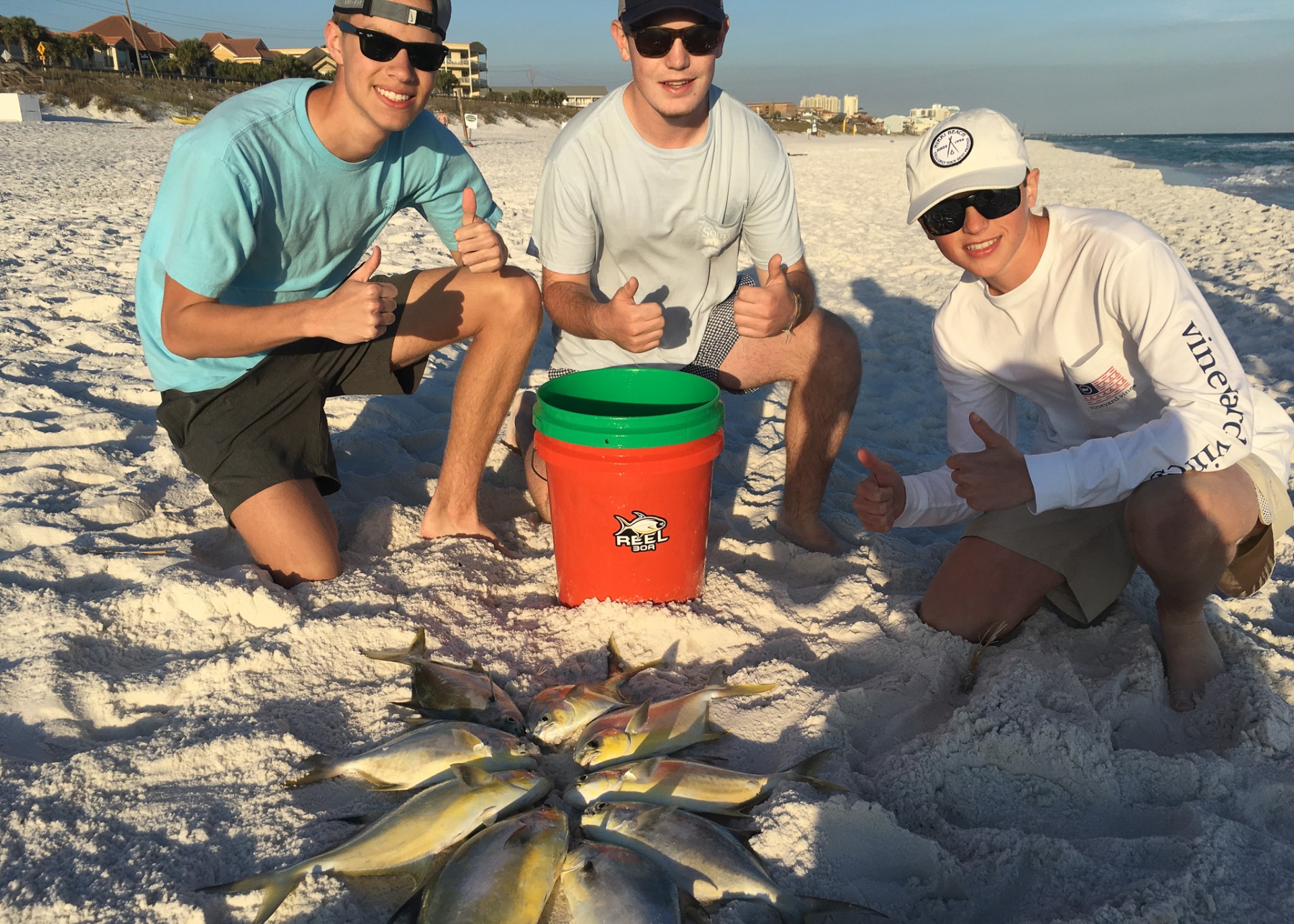 rent fishing gear carillon beach